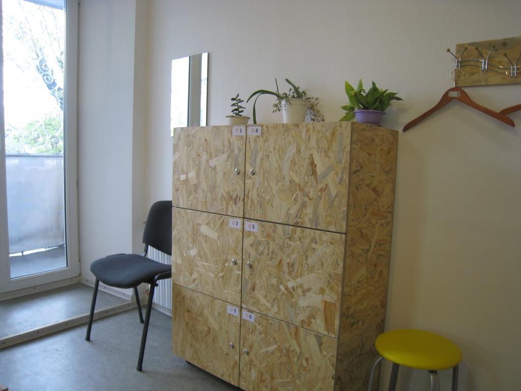 Hostel Smile-Dnepr Dnipro Esterno foto